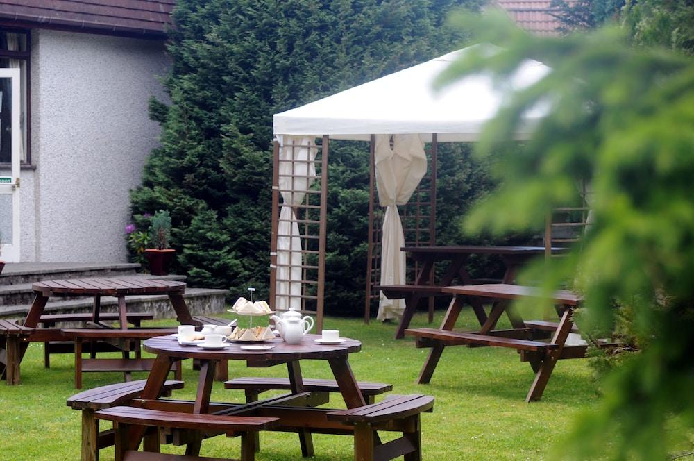Highlander Hotel 'A Bespoke Hotel' Newtonmore Eksteriør bilde