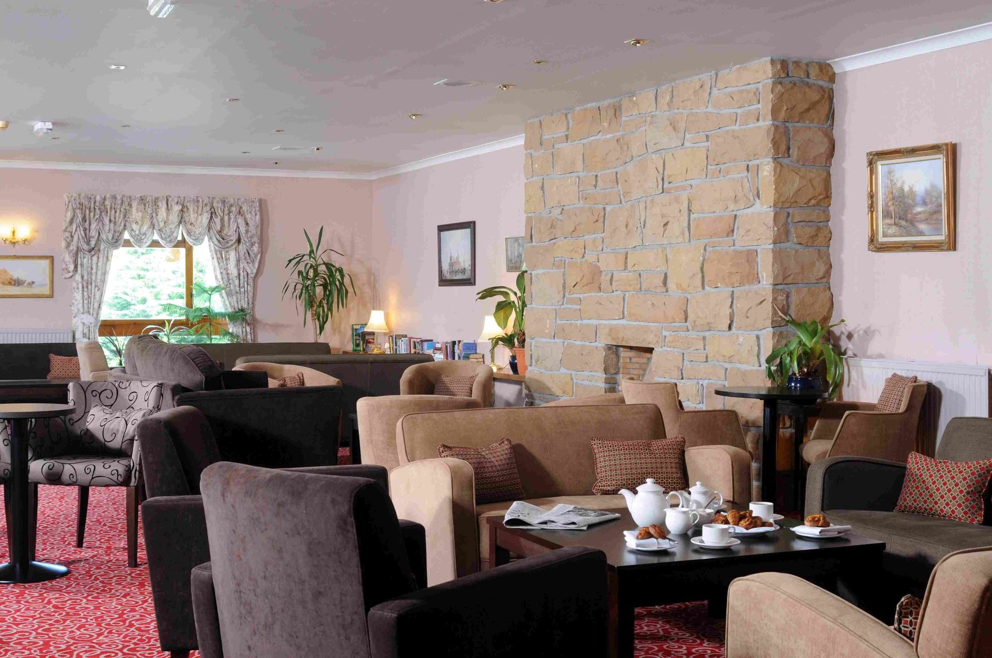 Highlander Hotel 'A Bespoke Hotel' Newtonmore Eksteriør bilde